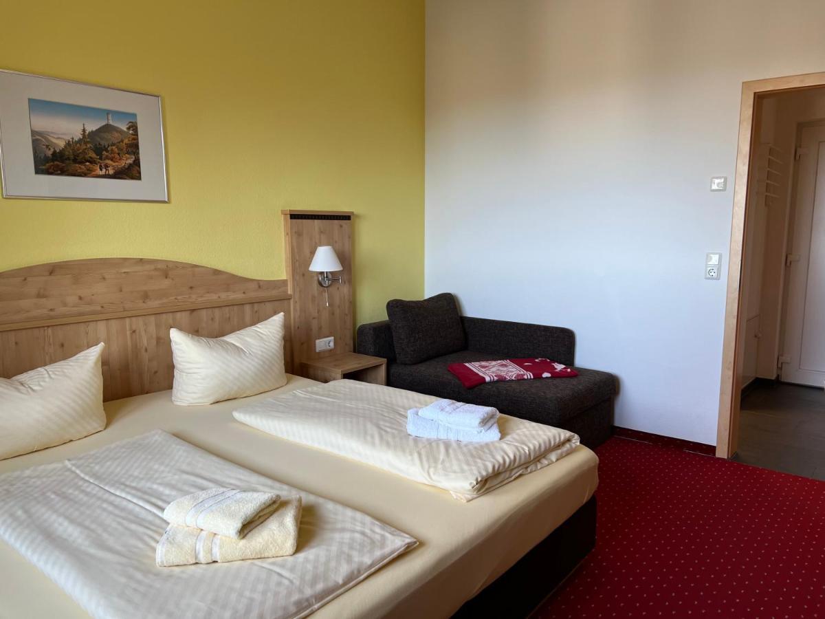 Gaststaette & Pension Waldschloesschen Oberhof  Dış mekan fotoğraf