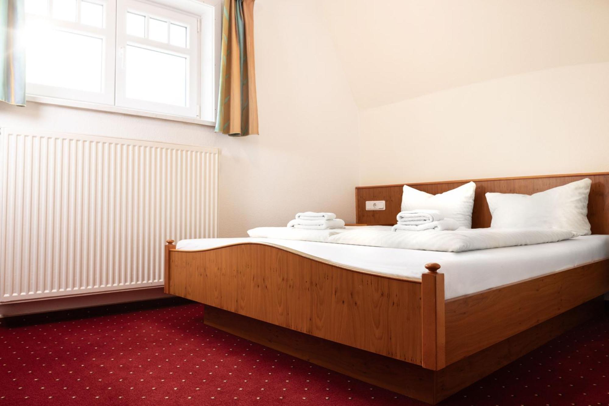 Gaststaette & Pension Waldschloesschen Oberhof  Dış mekan fotoğraf